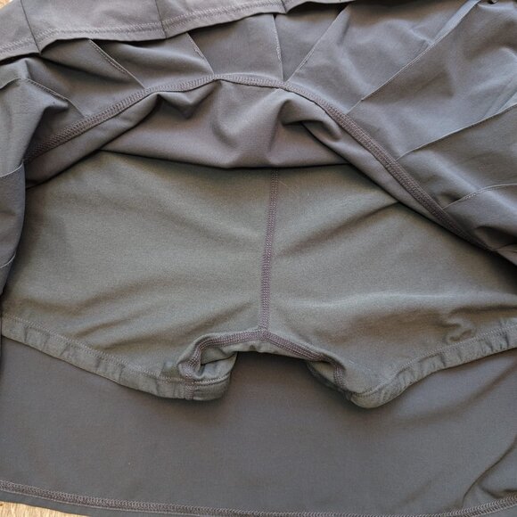 Lululemon Pleated Tennis Skirt Skort Black Buit In Shorts Size M - Picture 7 of 7